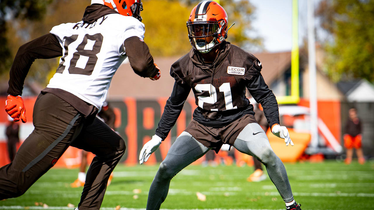 Josh Cribbs: Coaching fills void of not playing for Browns 