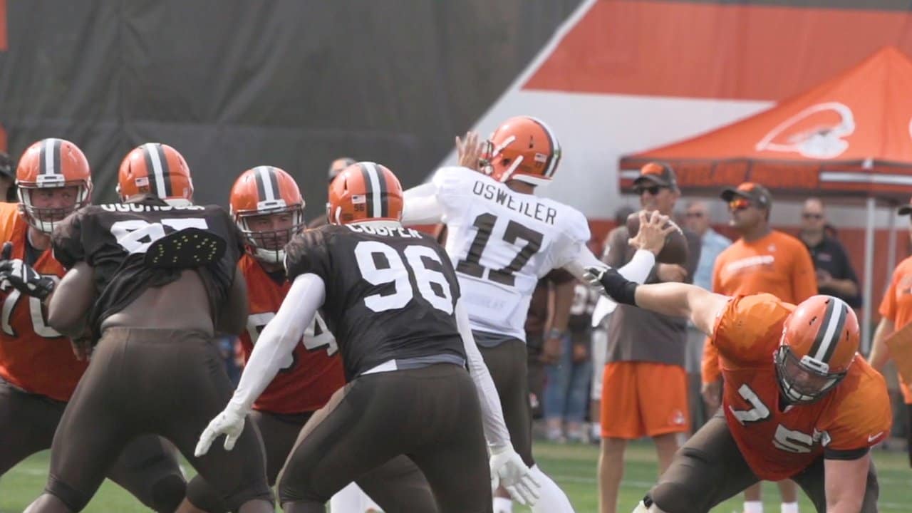 WATCH: Former Browns QB DeShone Kizer breaks down Hue Jackson's