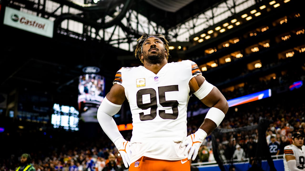 Myles Garrett disciplined to open Browns loss to New Orleans Saints