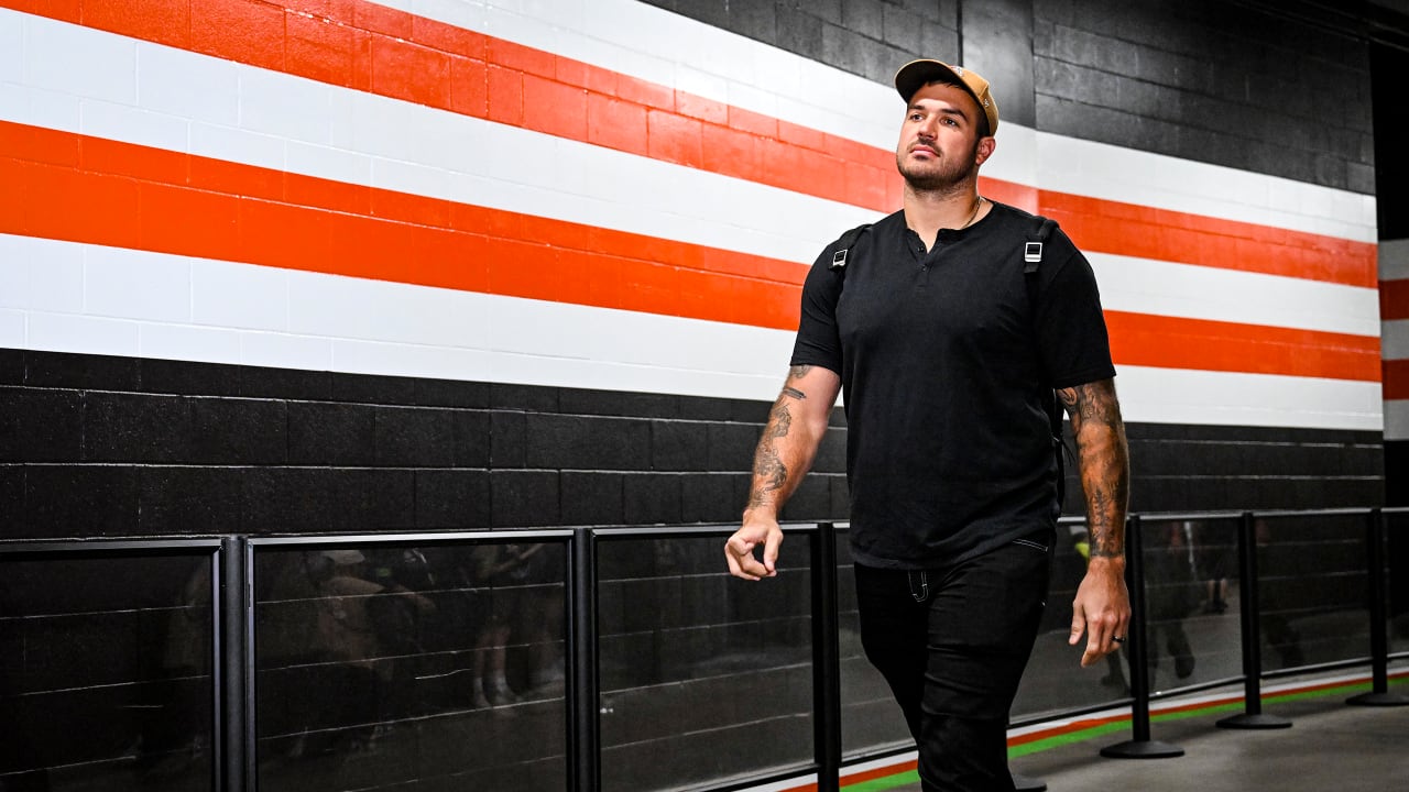 OT Jack Conklin ruled out for remainder of the season