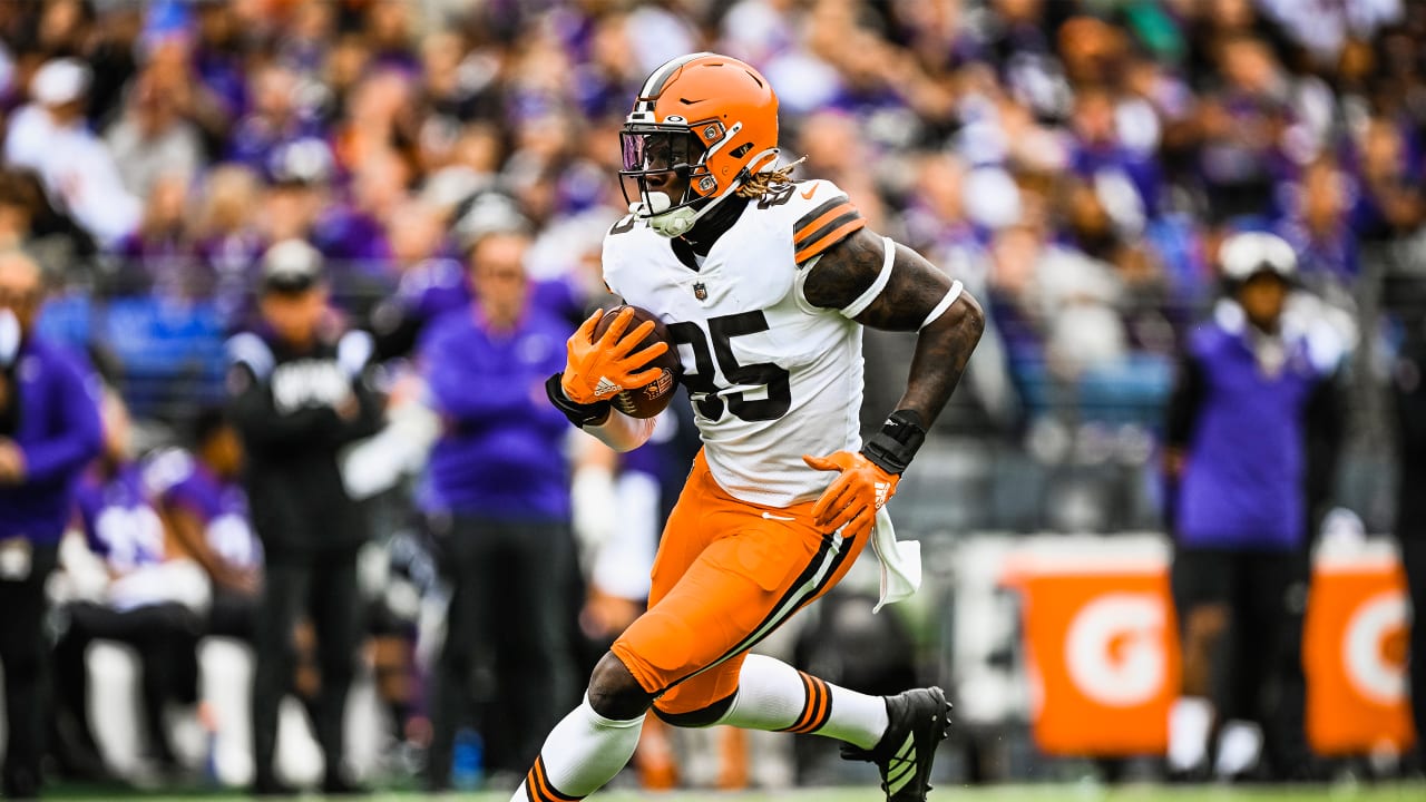 Is David Njoku playing today? (Latest injury update for Ravens vs