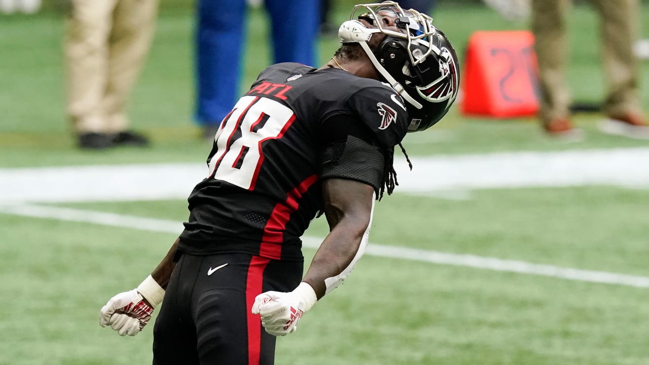 Former Falcons first-round pick Takkarist McKinley among Saints