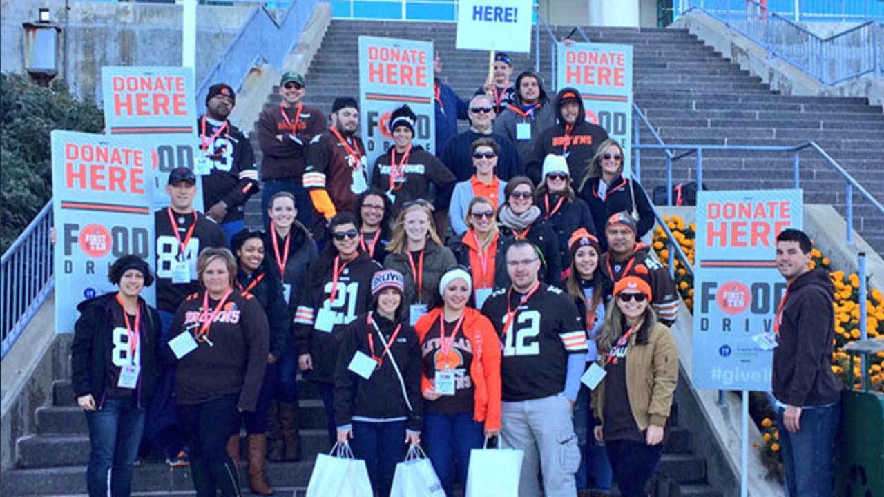 Cleveland Browns Food Drive a Success