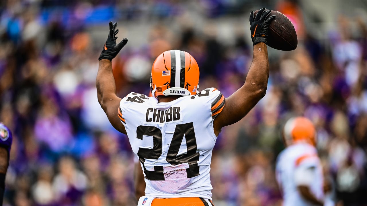 Cleveland Browns fans need this Nick Chubb BreakingT shirt