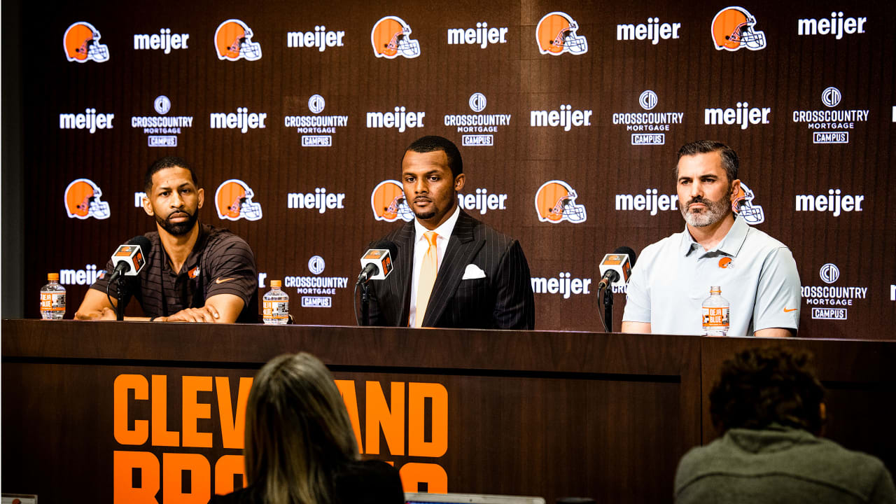 WATCH  Dee and Jimmy Haslam hold press conference regarding the trade for  Deshaun Watson 