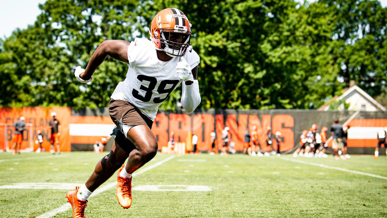 Former Browns Safety Richard Lecounte Joins Bucs