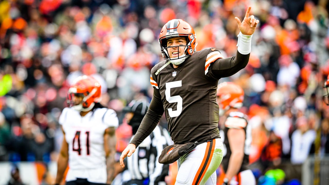 Browns blank Bengals, 18-0