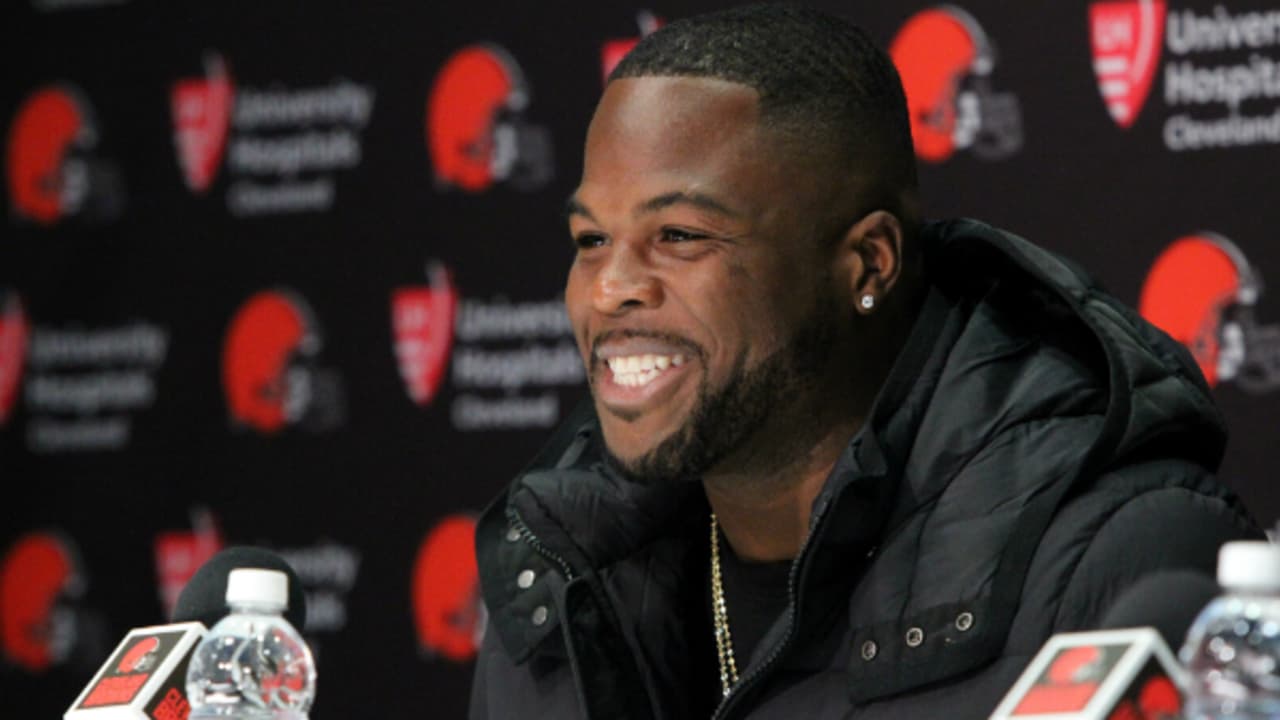 New Browns RB Carlos Hyde, a former Ohio State star, returns home