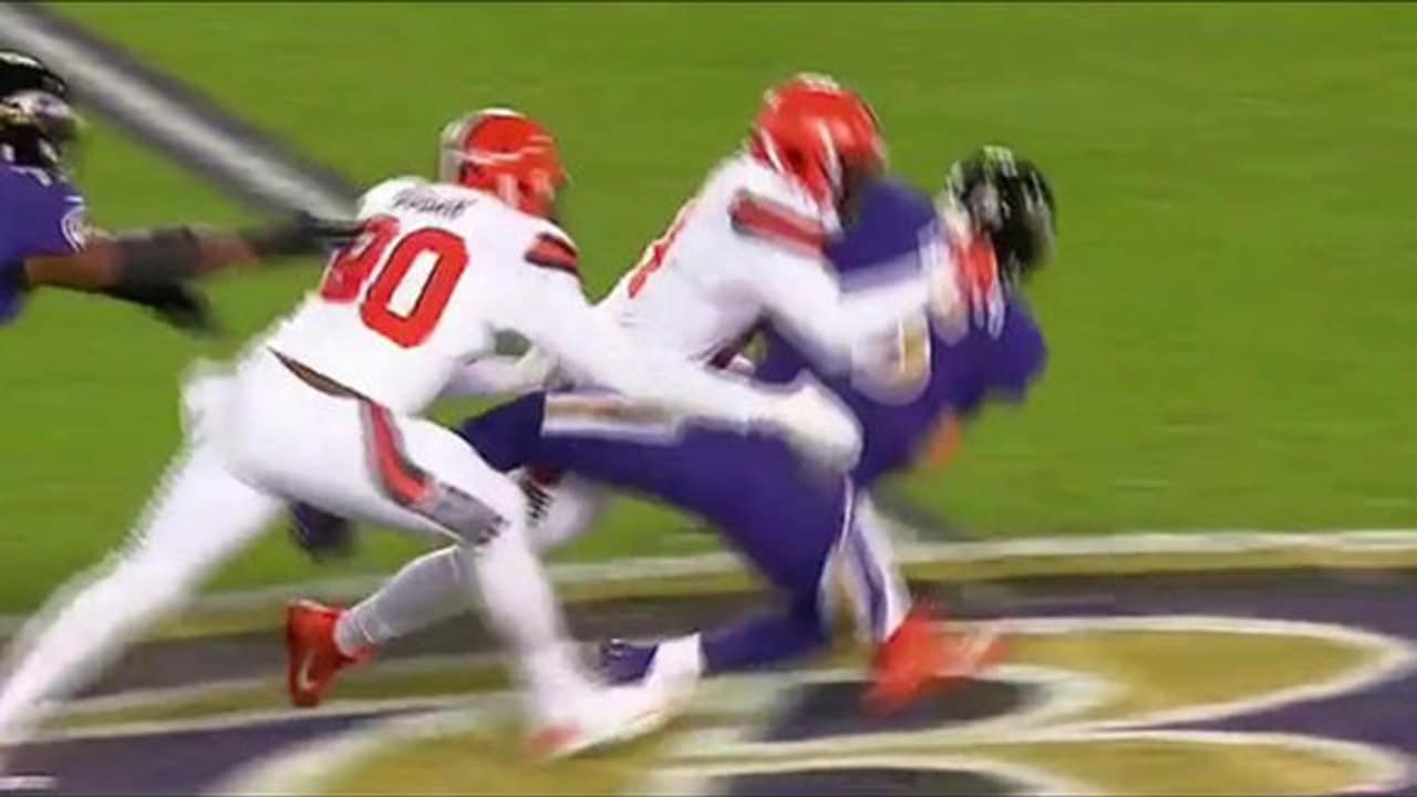 Jamie Collins Racks Up 9 Tackles & 1 Sack, Browns vs. Ravens