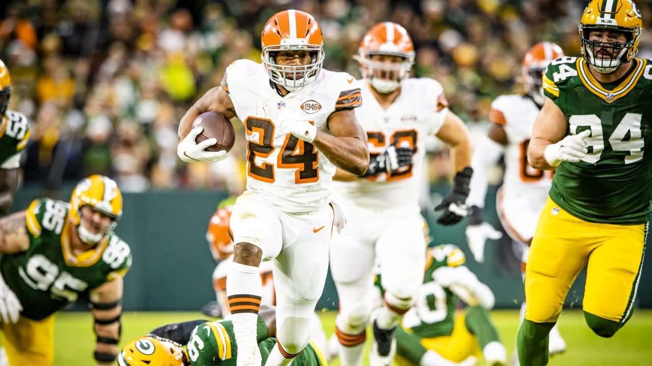 Nick Chubb: Life under the spotlight, Football