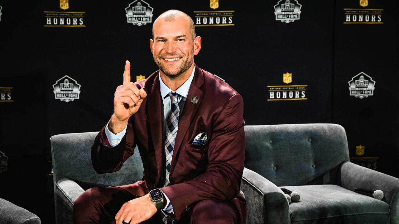 Photos: Joe Thomas - Hall of Fame Enshrinement