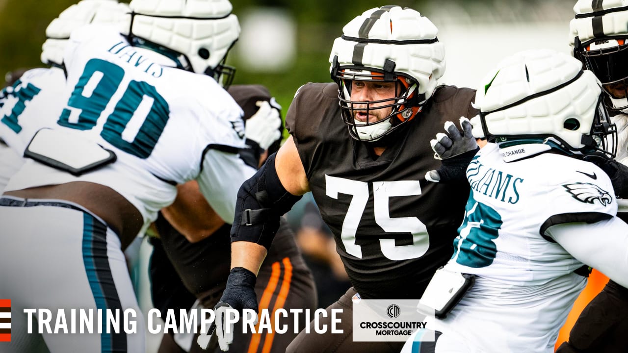 Photos: Joint Practices with the Eagles - Day 1