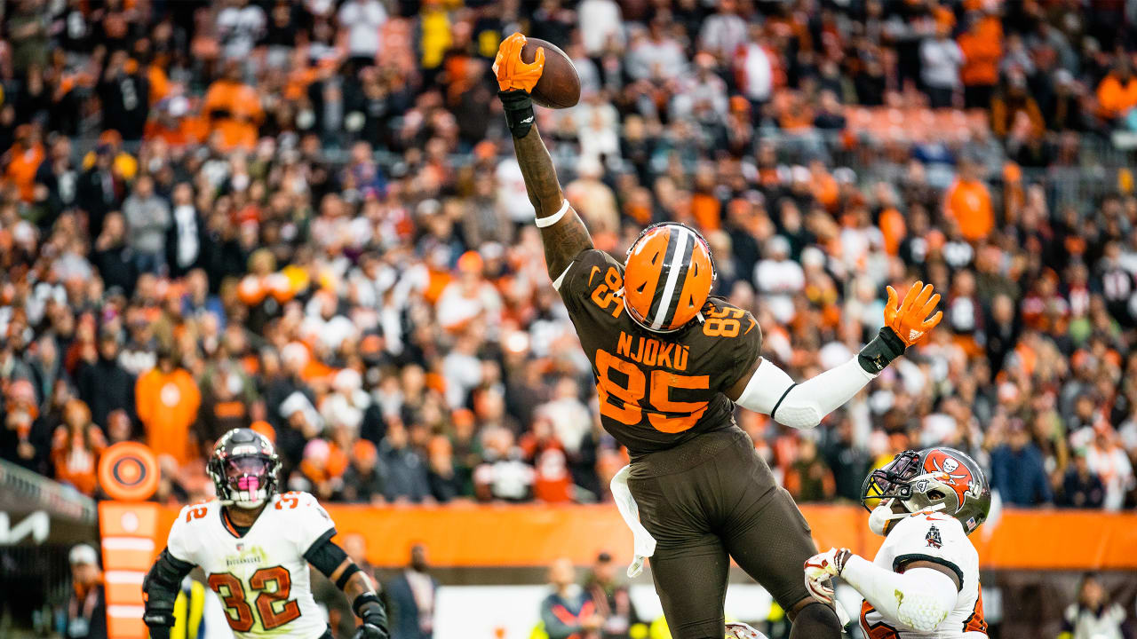 Why the Browns turned to David Njoku for one-handed TD grab