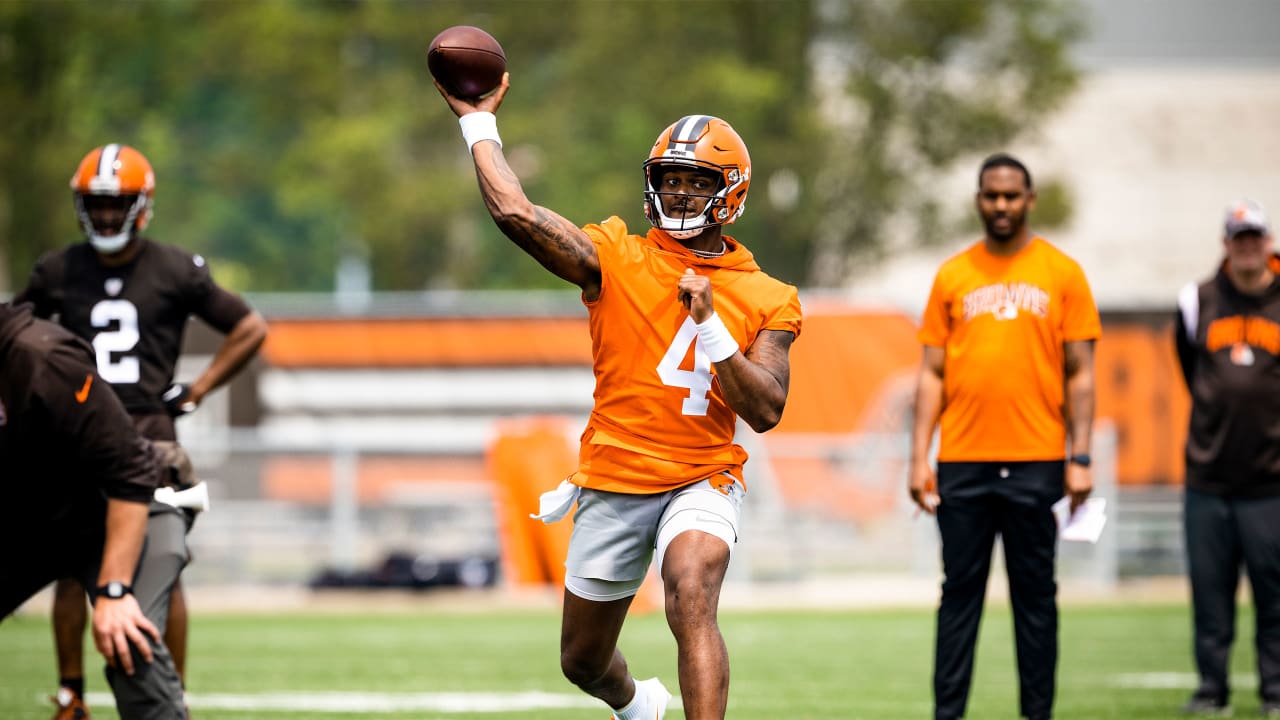 QB Deshaun Watson's second straight rough start raises more