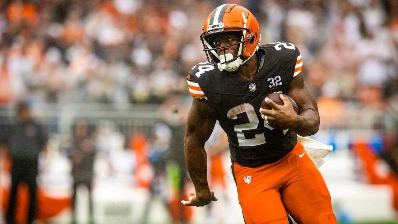 Browns Lose RB Nick Chubb For Next Several Weeks Due To Knee
