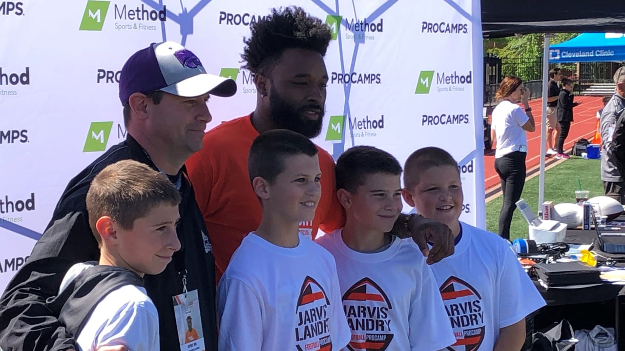 New Orleans Saints - Jarvis Landry catches ball over camper at his annual  Youth Camp.