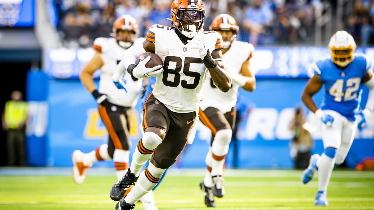 D'Ernest Johnson: Three years ago, he was working on a fishing boat. Now, Cleveland  Browns running back is a match-winning NFL player