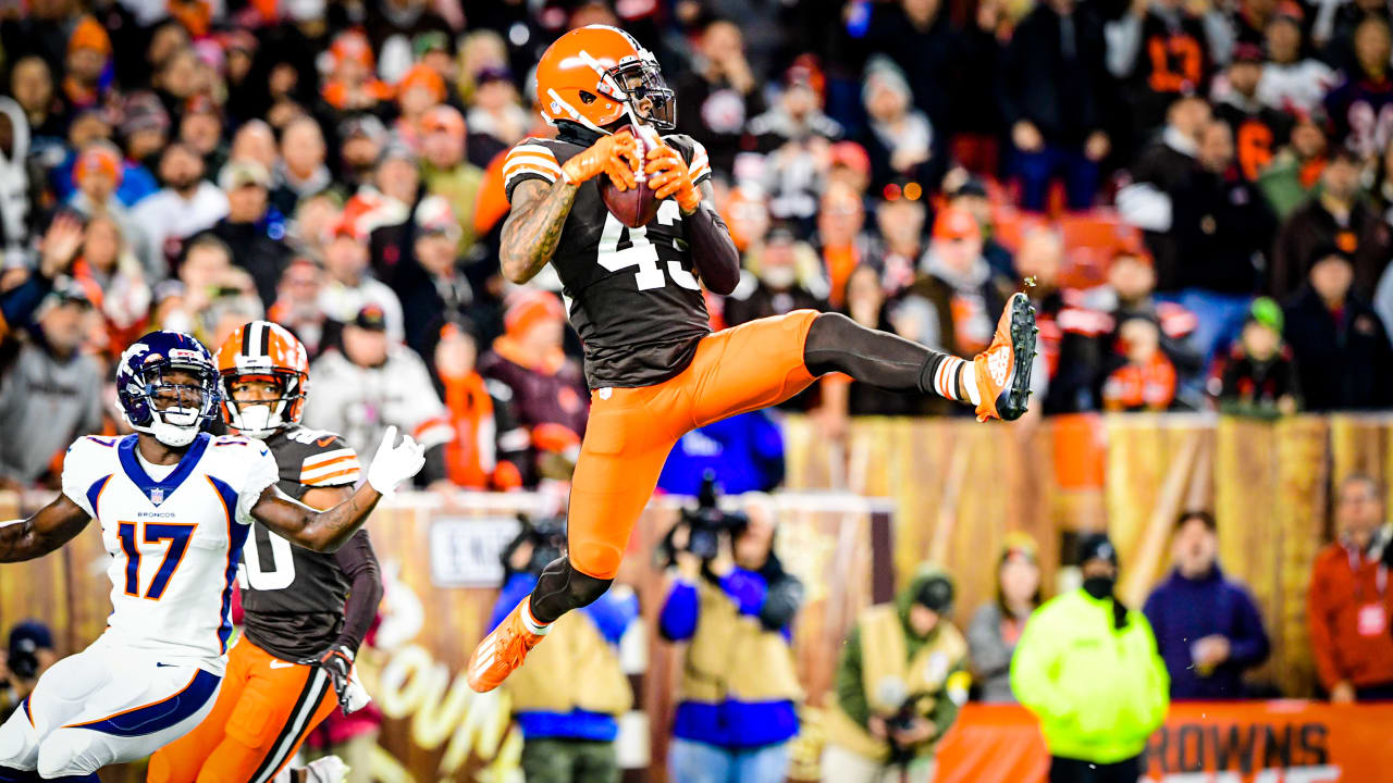 Photos: Week 7 - Broncos at Browns Pregame