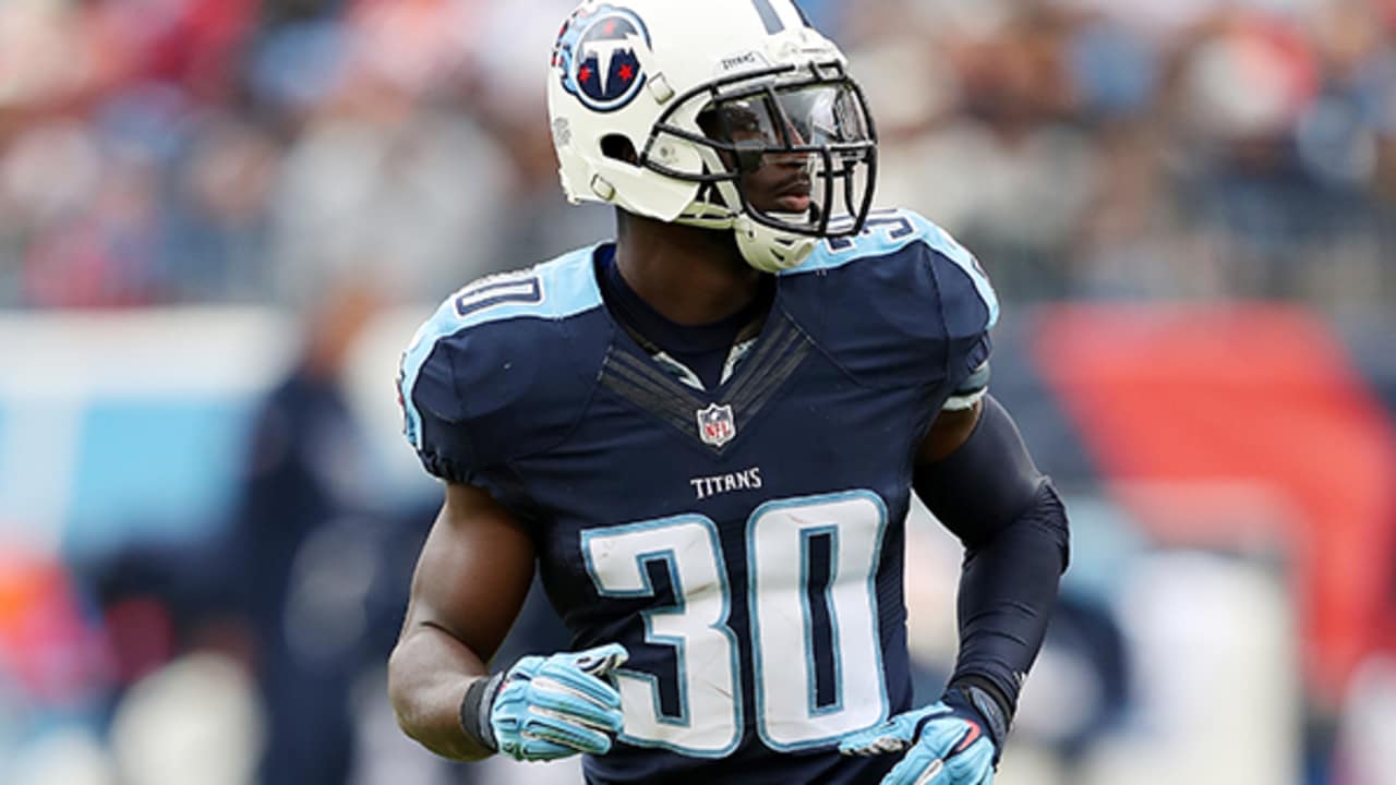 Browns sign DB Jason McCourty