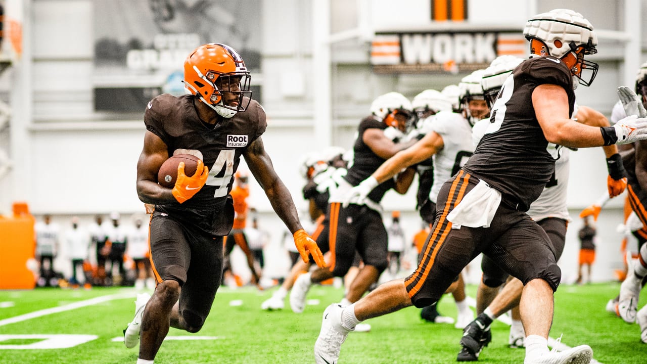 Cleveland Browns wide receiver Travell Harris (83) walks off the field at  the end of an NFL preseason football game against the Jacksonville Jaguars,  Friday, Aug. 12, 2022, in Jacksonville, Fla. The