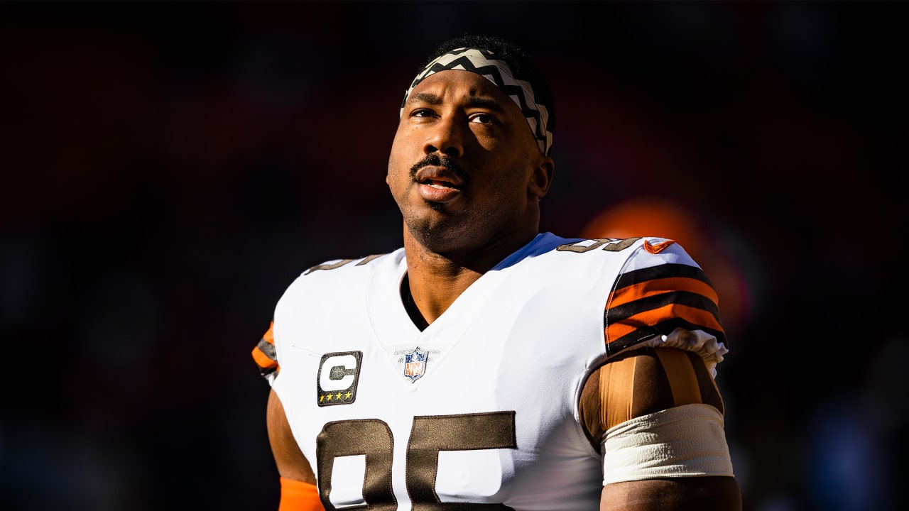 Myles Garrett 'all good' after dislocating toe at Pro Bowl - ESPN