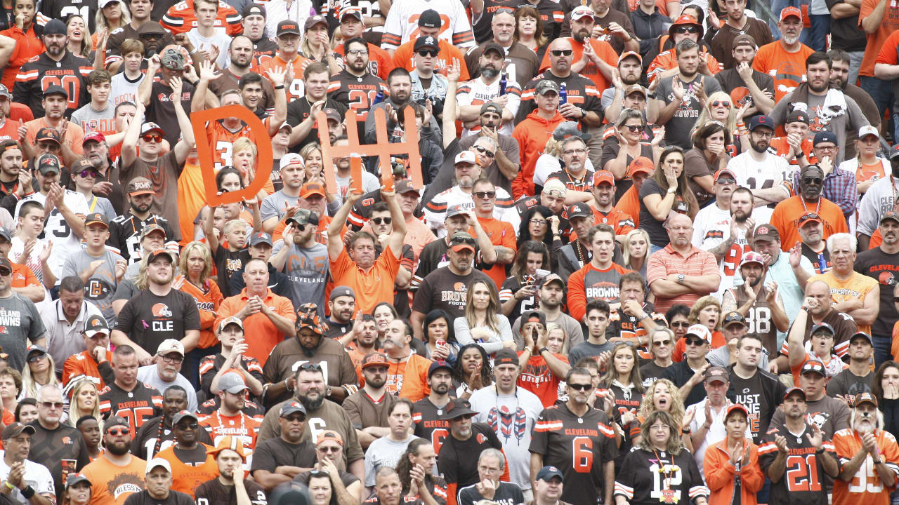 Cleveland fans have high hopes for Browns