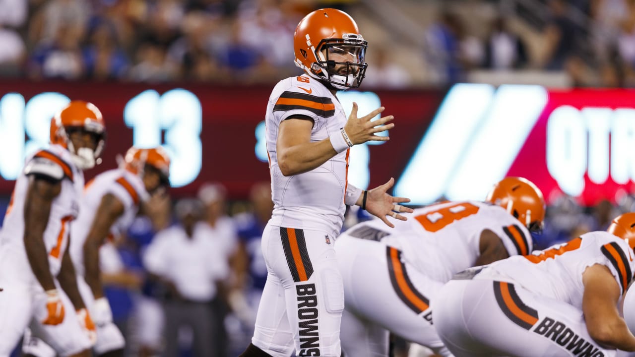 Hue Jackson won't name Baker Mayfield Browns' starting quarterback