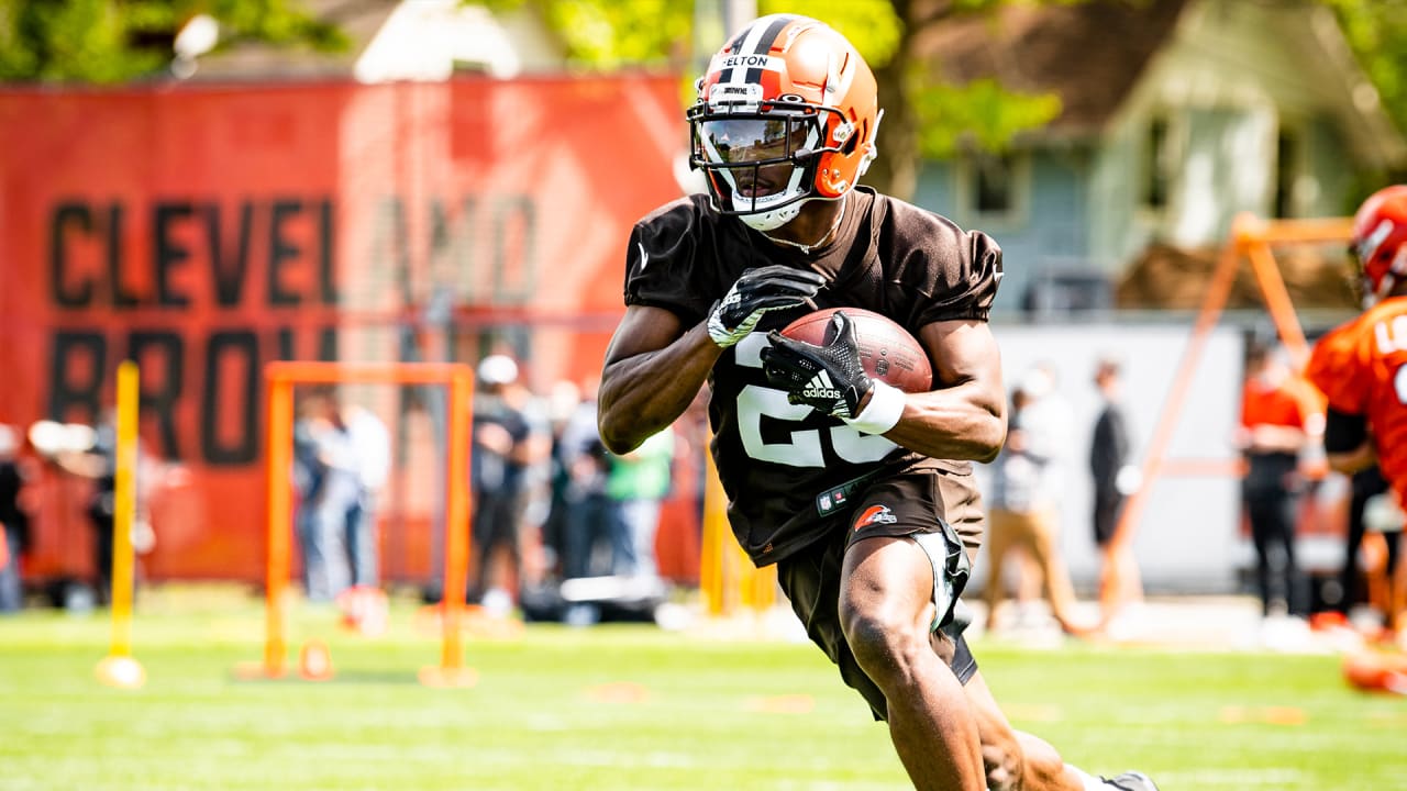 Browns: Perrion Winfrey, other veterans on the bubble in training camp