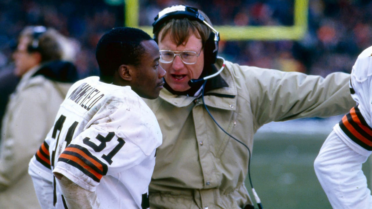 Mike Holmgren: 'I really should have coached' the Browns