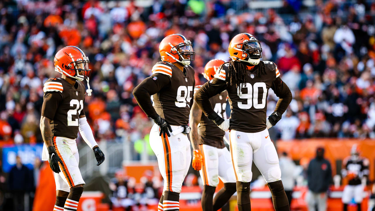 Baltimore Ravens 3-13 Cleveland Browns: Donovan Peoples-Jones