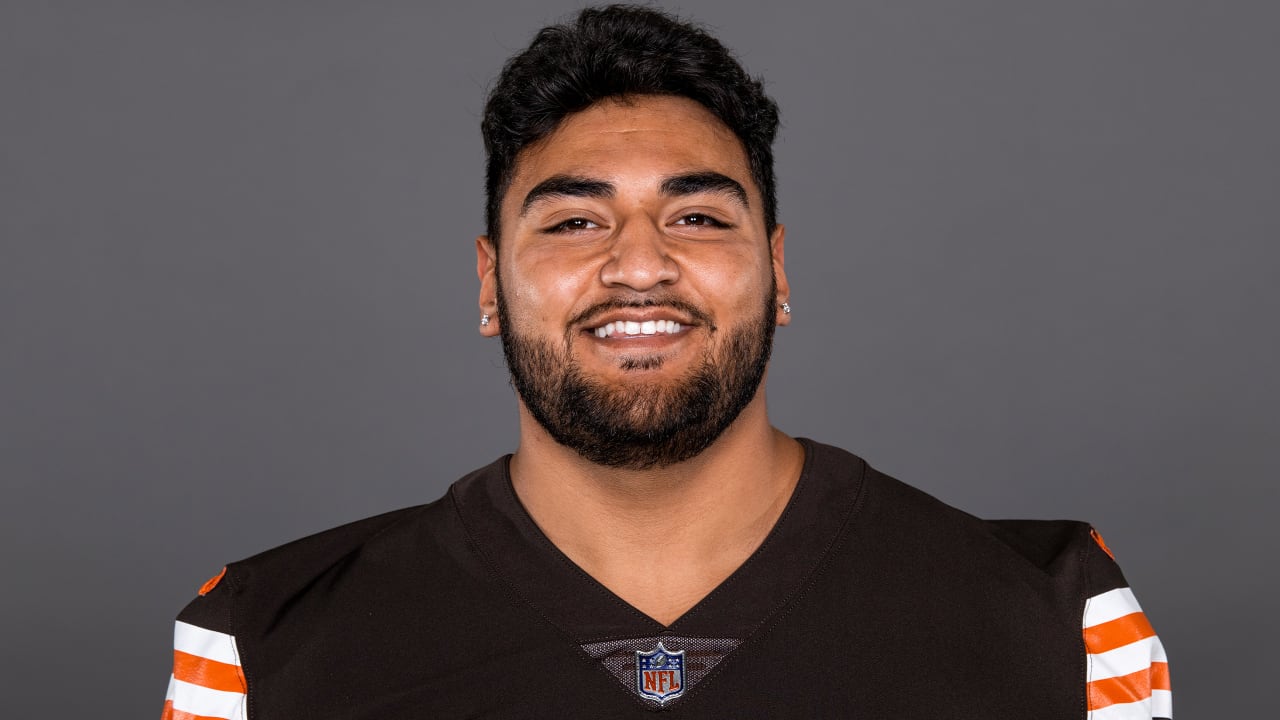 Browns select Ohio State DT Tommy Togiai in the 4th round