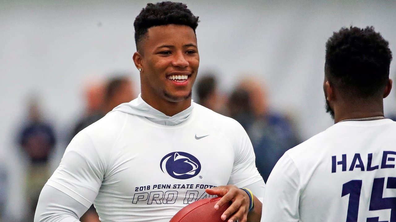 Saquon Barkley races to the pylon for the lead