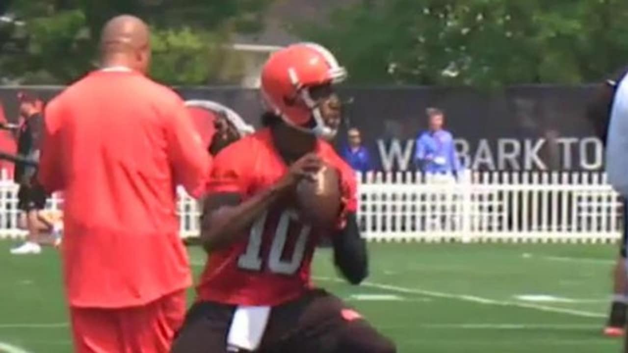 Robert Griffin III back as Cleveland Browns starting quarterback – The  Denver Post