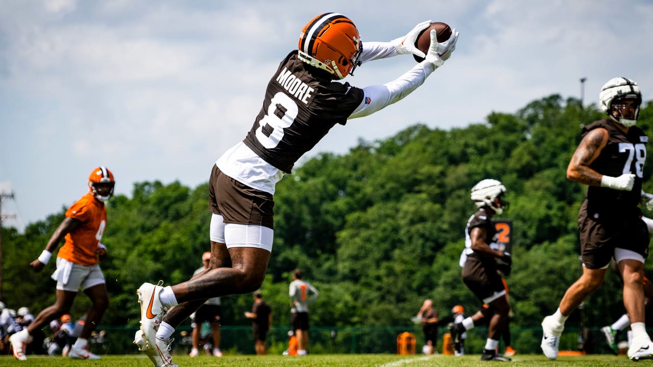 Denzel Ward Praises Rookie CB Greg Newsome II's Consistency