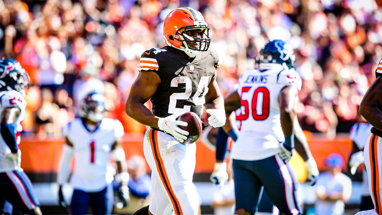 Nick Chubb most explosive back in the NFL, proof Browns usage plan works? -  Dawgs By Nature