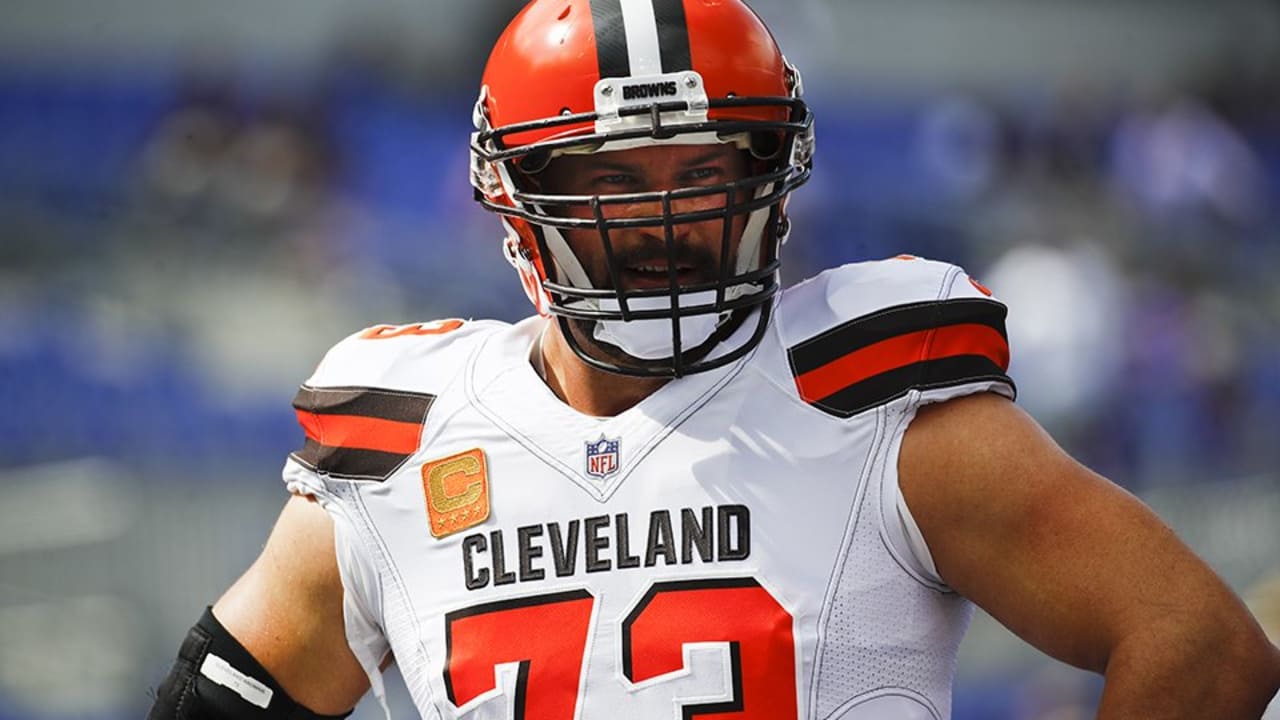 Photos: Joe Thomas Reaches 10,000 Consecutive Snaps