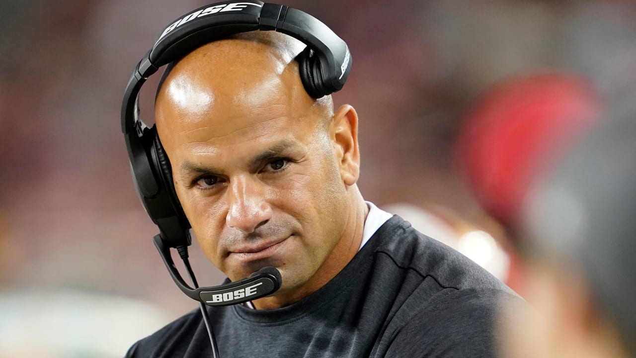 Reports: 49ers' Robert Saleh remains a candidate for Browns HC job