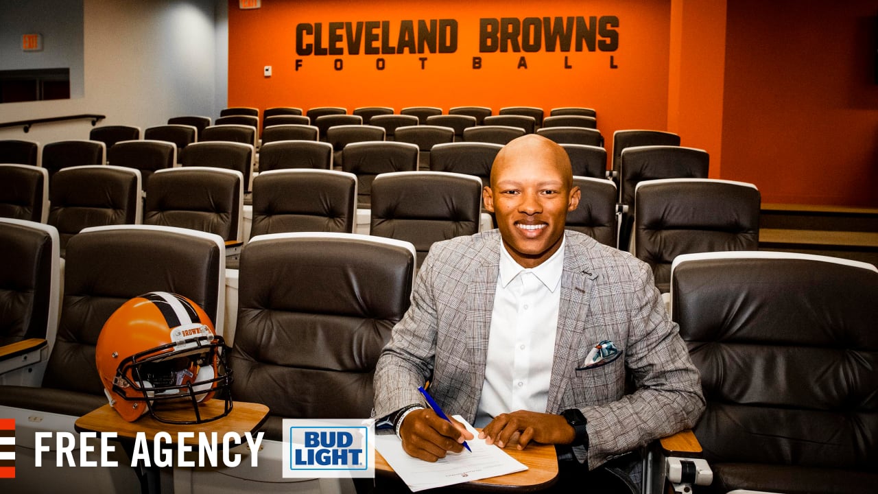 NFL Free Agency: Joshua Dobbs signs one-year contract with Cleveland Browns  - On3