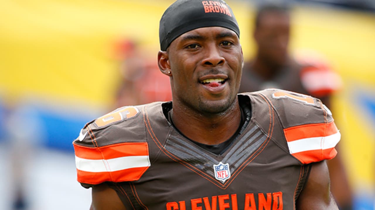 Browns Release Wr Andrew Hawkins