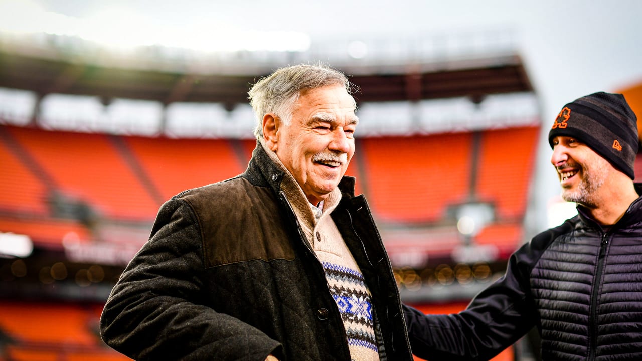 Cleveland Browns radio announcers Jim Donovan and Doug Dieken