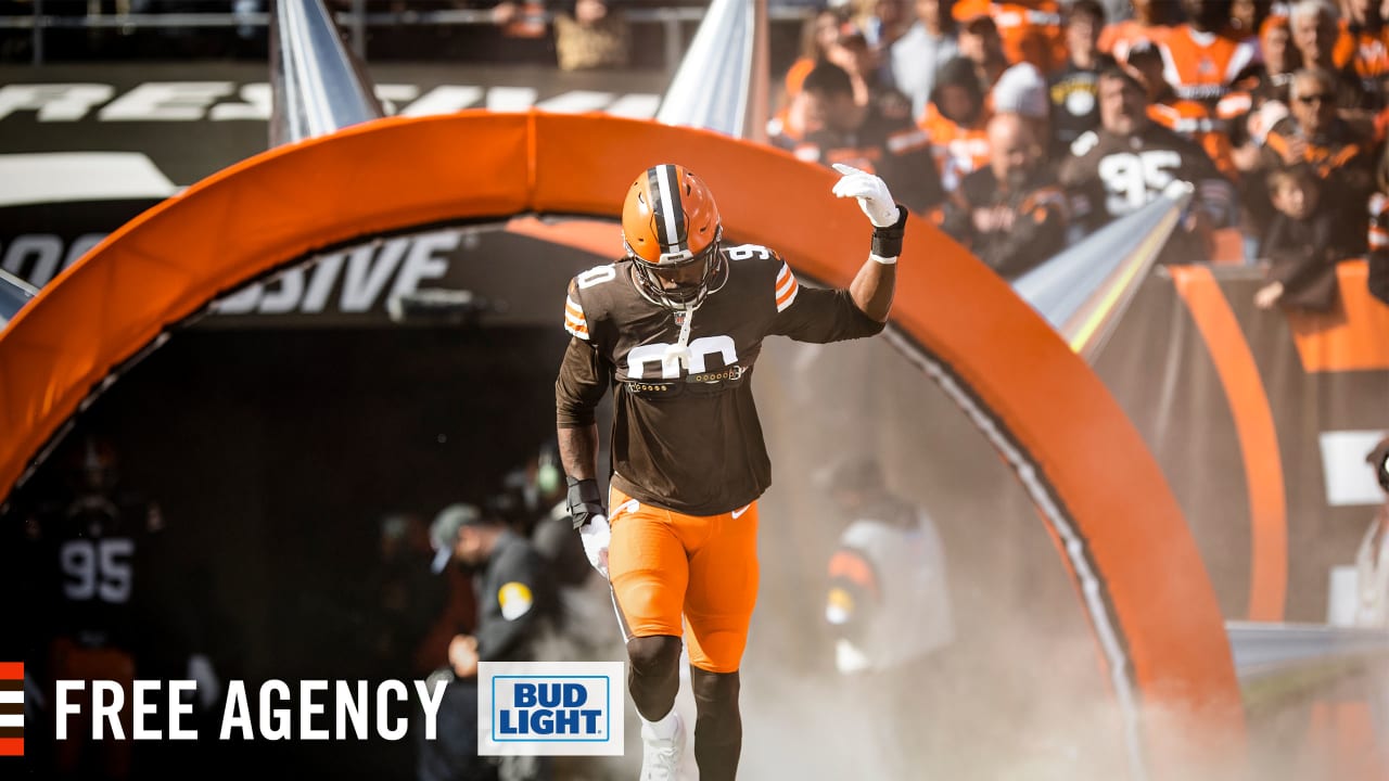 By the Numbers: Jadeveon Clowney ready to build on big first season in Cleveland - Vimarsana News