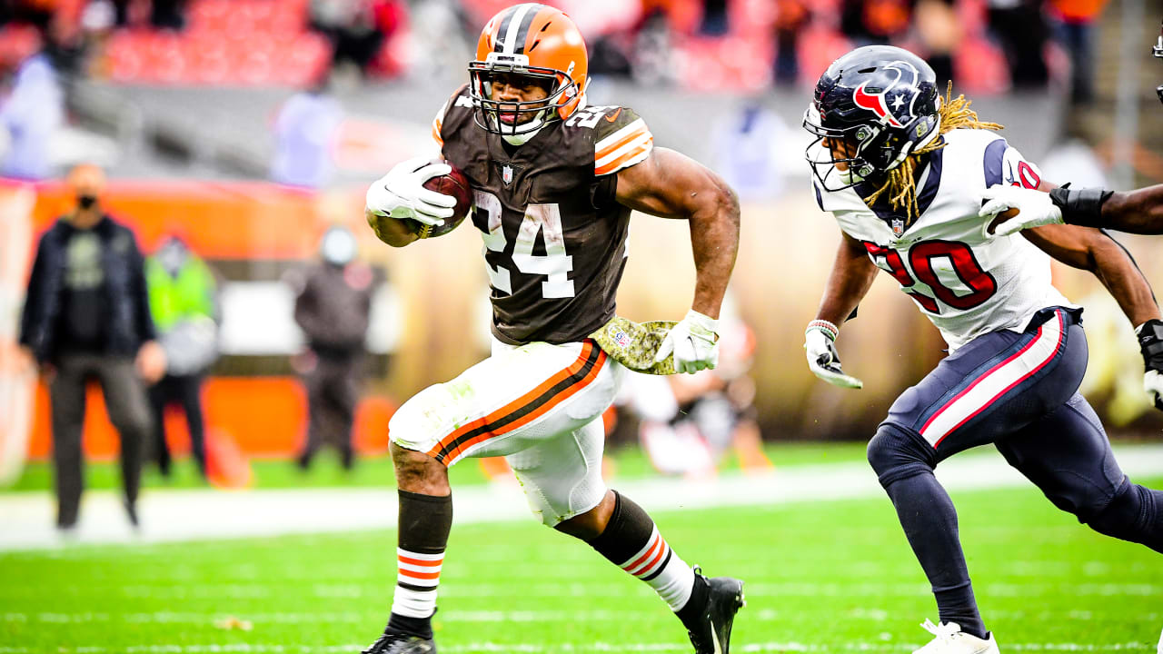 PlayAction: Browns' Nick Chubb will test Bills' numbers in the run front