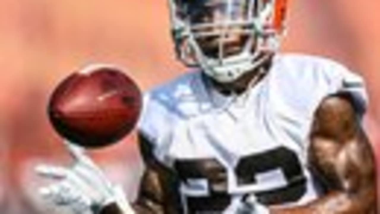 Coaches want Skrine back with Browns