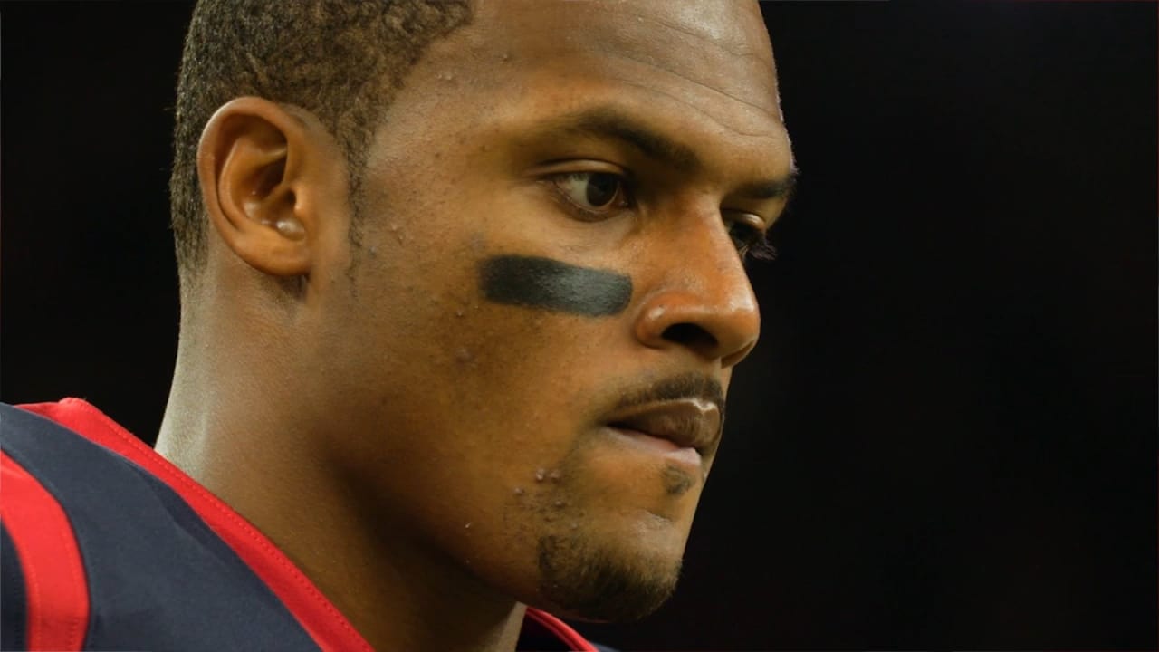 Cleveland Browns QB Deshaun Watson, Bernie Kosar, supports