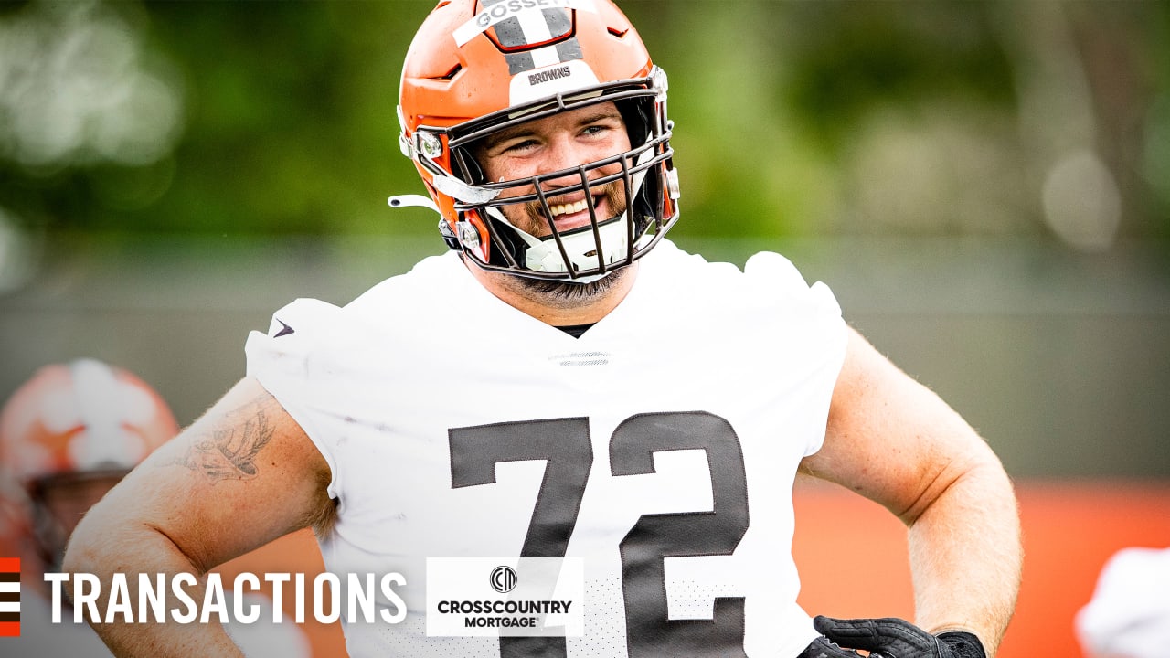 Browns bring back OG Colby Gossett