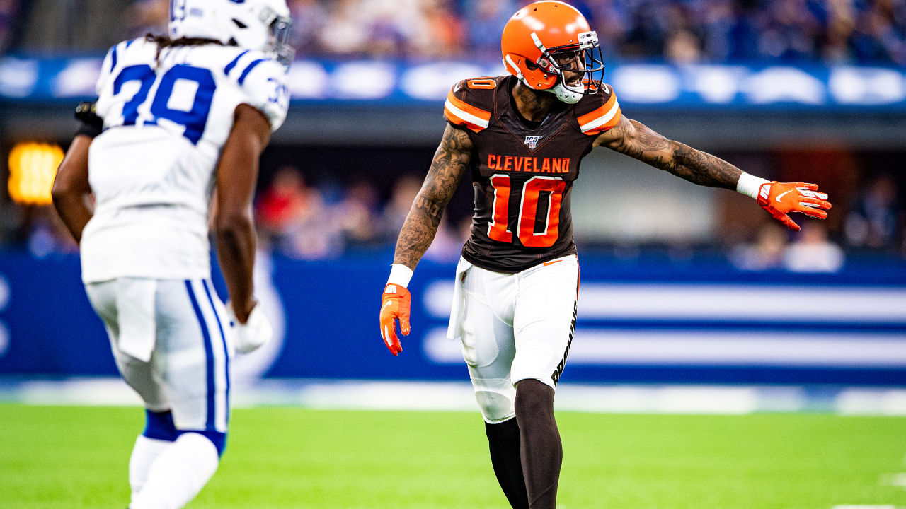 Browns waive WR Jaelen Strong