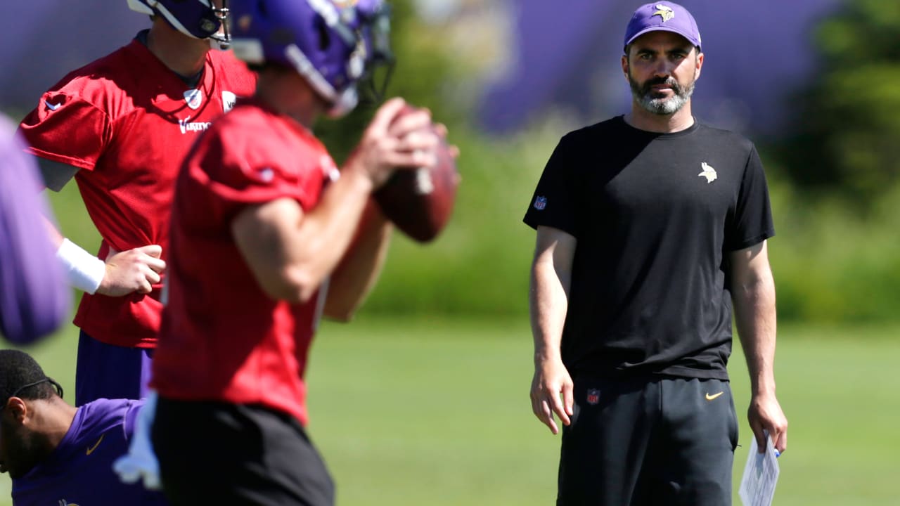 Minnesota Vikings: What makes Kevin Stefanski a good HC candidate?