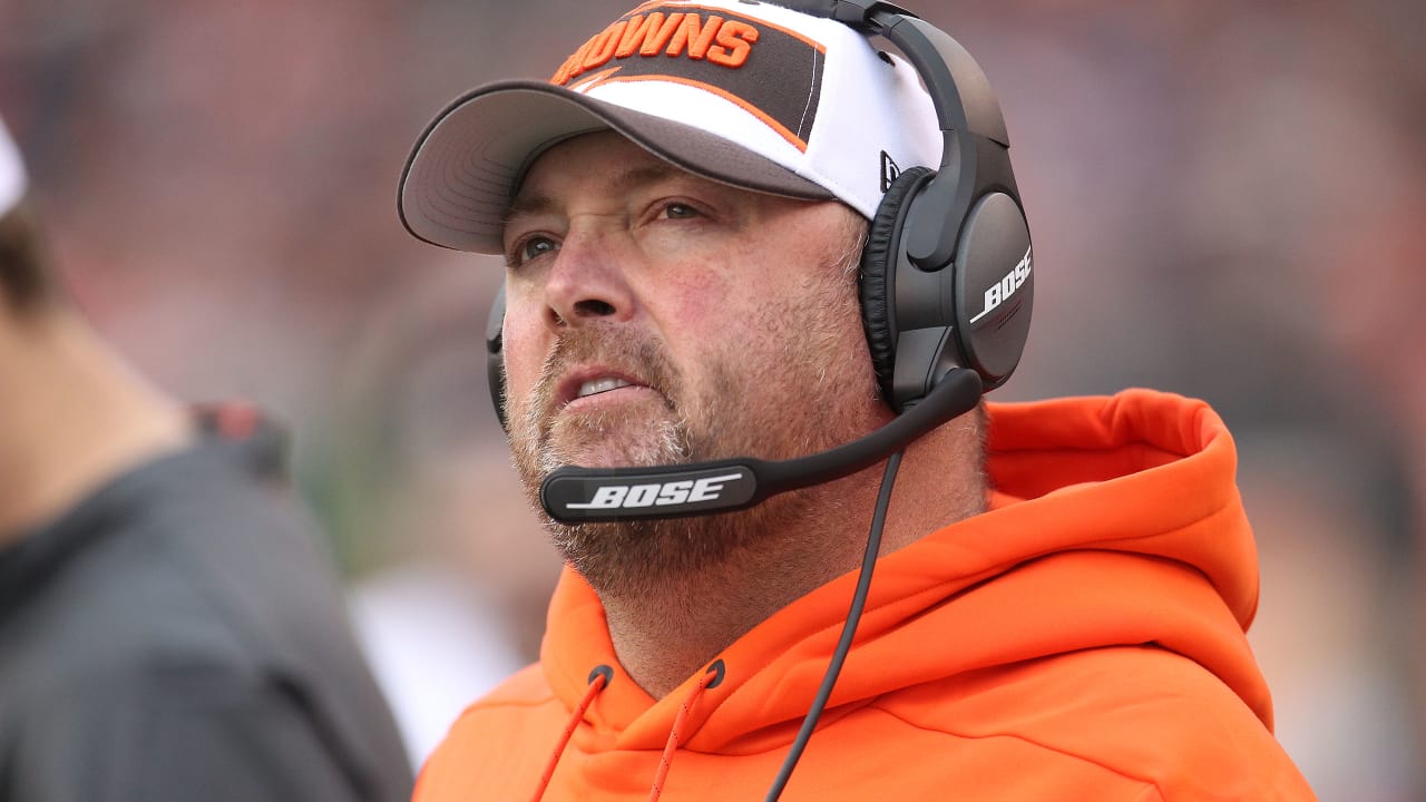 freddie kitchens browns        
        <figure class=