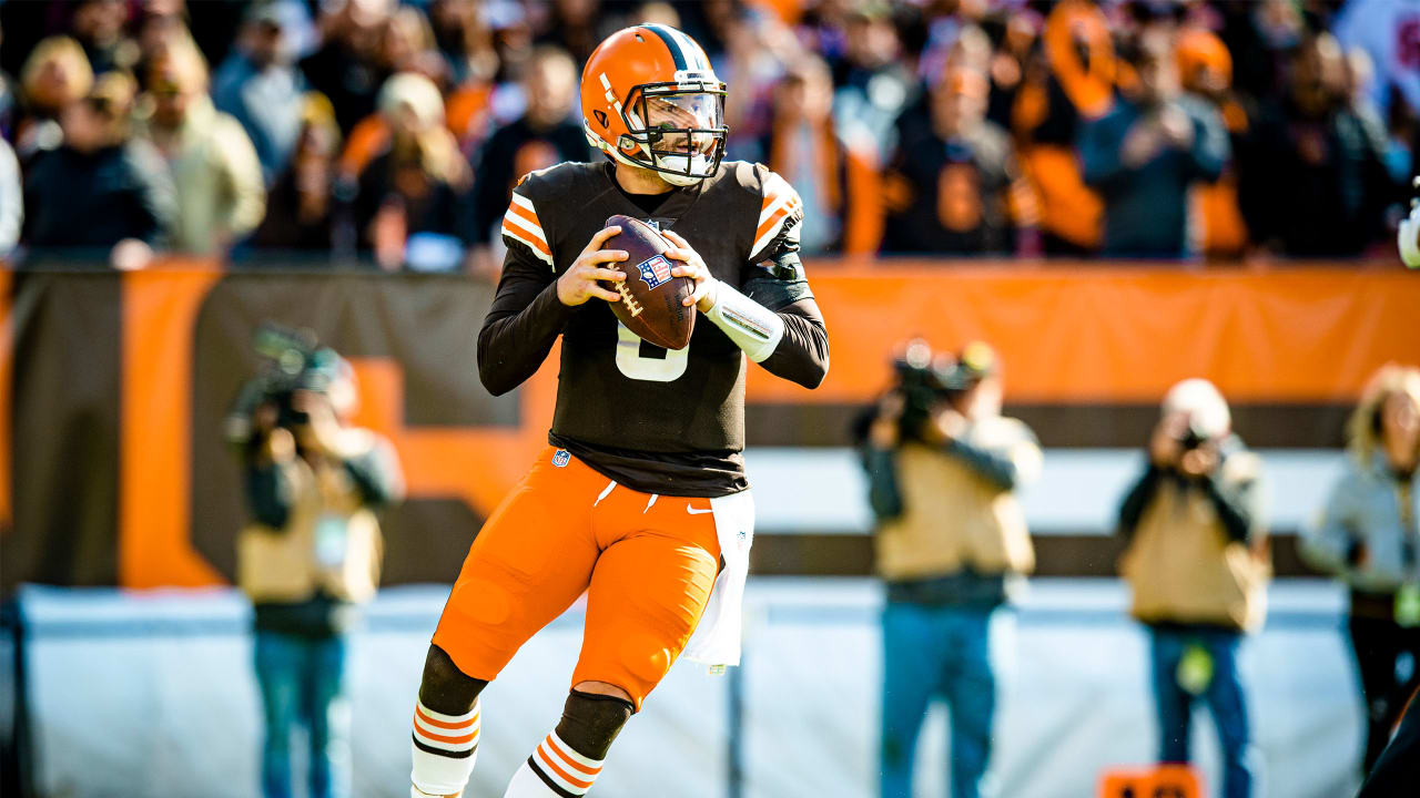 ORANGE Nick Chubb & Baker Mayfield jerseys are back in stock! : r