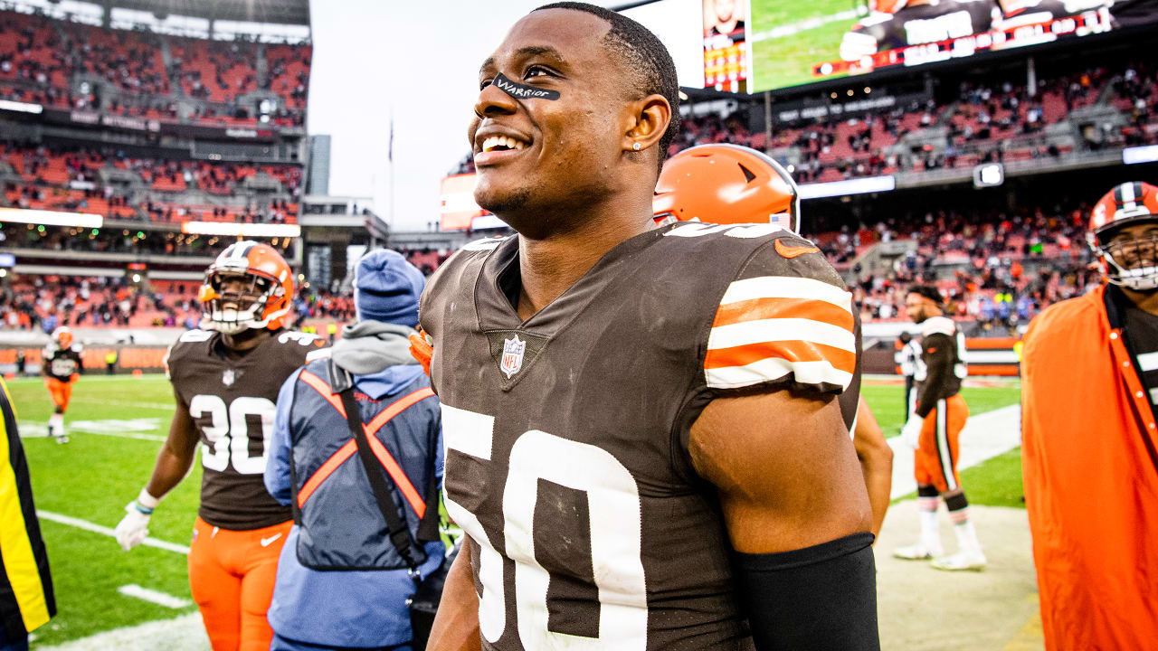 Old guy' Amari Cooper embracing leadership role in first season with Browns